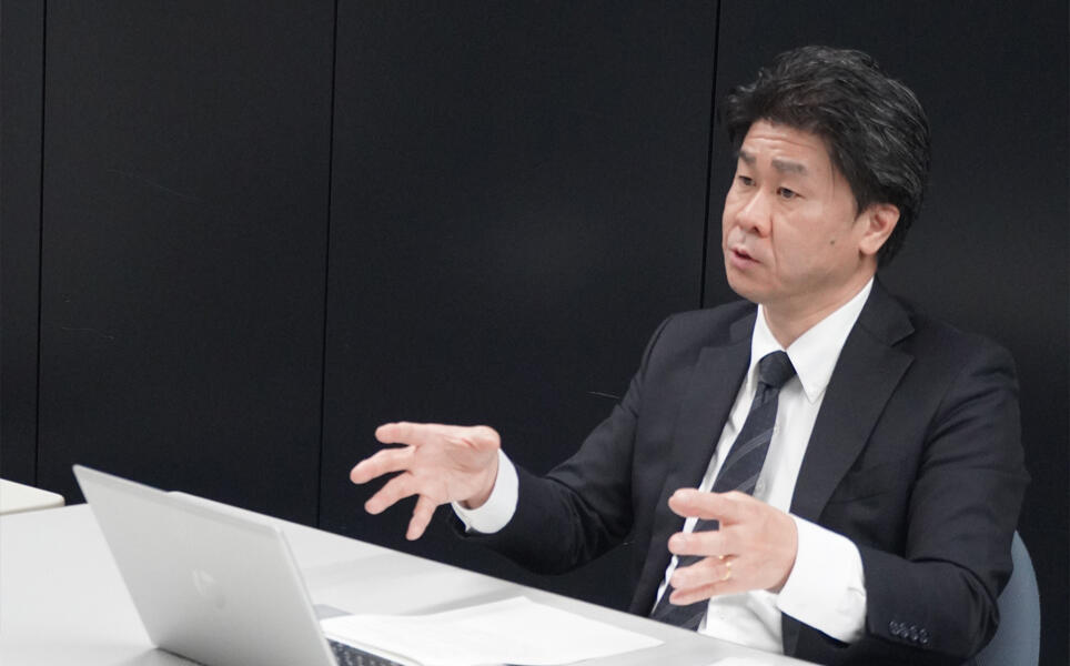 「物流改正法が示す、政府と事業者がともに目指すべき方向」インタビューの様子1